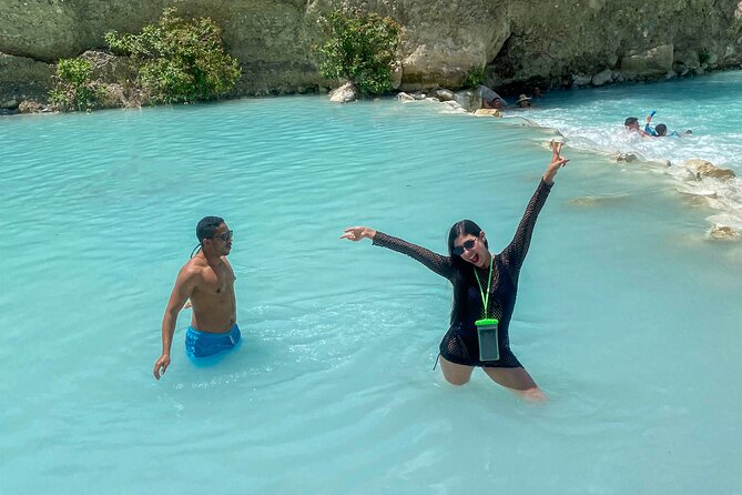 Tolantongo Caves Hot Springs & Waterfalls Small Group Tour - What to pack for a wet mountain day