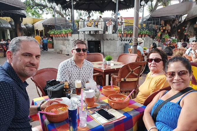 Tonalá and Tlaquepaque Tour: Private Mexican Pottery Experience - Tonalá begins with working artists