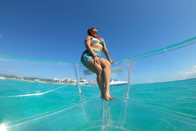 Tour Isla Mujeres excursion in Collective Transparent Boat - Timing, weather, and the 45-minute limit