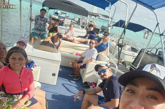 Tour of the Lagoon of Bacalar on pontoon -Collective- - The first look at the Seven-Color Lagoon