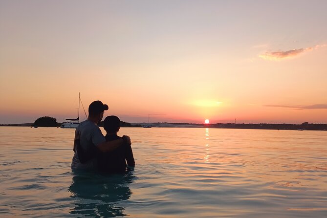 Tour of the Lagoon of Bacalar on pontoon -Collective- - Cenote de la Bruja and the lagoon’s changing shape