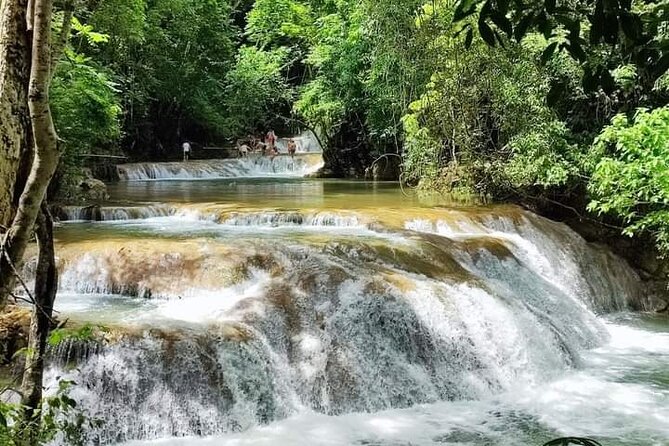 Tour to Copalitilla Magical Waterfalls from Huatulco with admission included - Who should book this waterfall tour?
