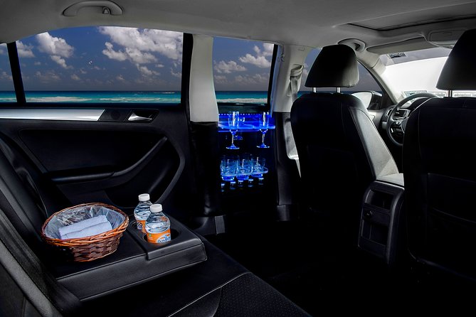 Transfers in Luxury Sedan from Cancun Airport - From the terminal doors to your hotel