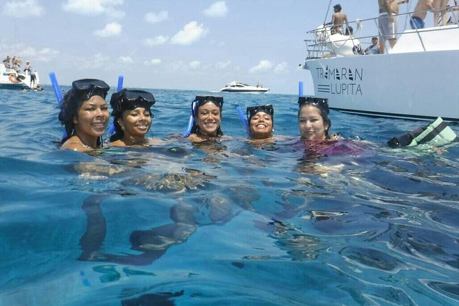 Trimaran La Lupita,Sail Away to Isla Mujeres from Cancun - The crew makes the difference