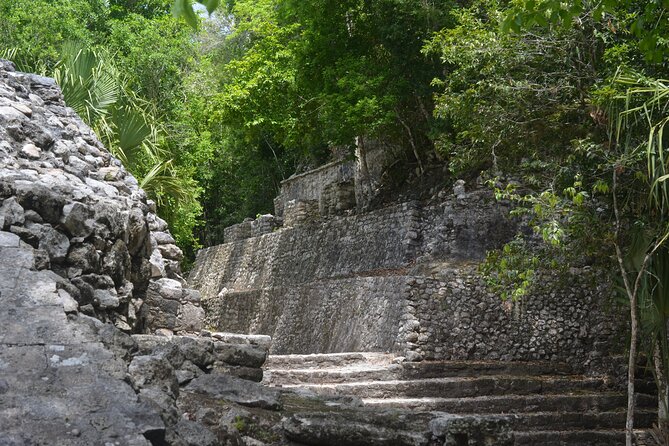 TULUM 4x1 : Archaeological Site, Cenote, 5th Avenue and lunch - Playa del Carmen adds a final urban stop