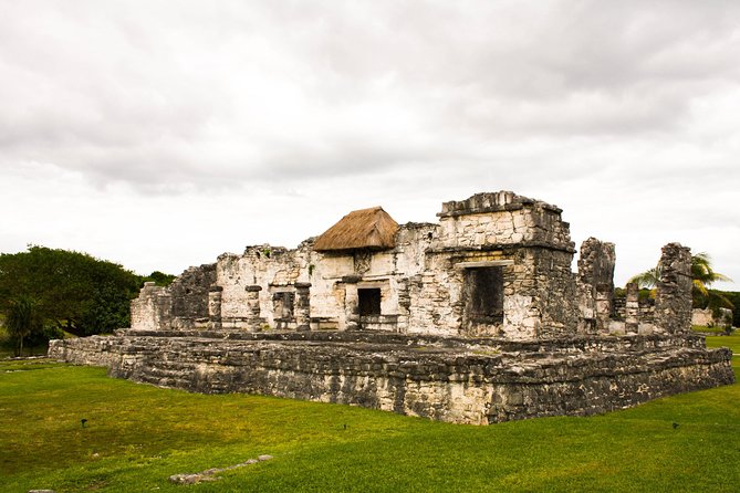 Tulum, Cenote and Playa del Carmen from Cancun - Two hours on Quinta Avenida