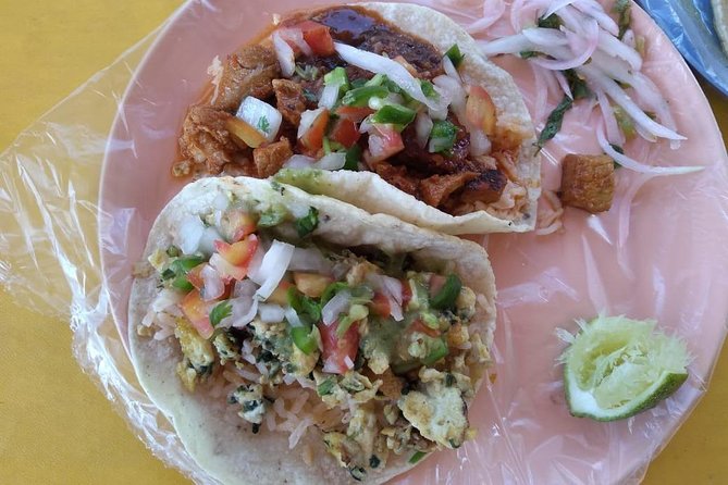 Tulum Local Walking Food Tour - The guides make the difference