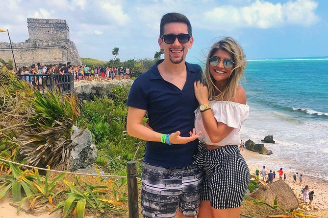 Tulum Ruins 4 Cenotes & Giant Sculpture - Lunch and the schedule between stops
