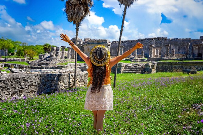 Tulum Ruins Guided Tour from Cancun and Riviera Maya - Tulum in two hours: a smart first look
