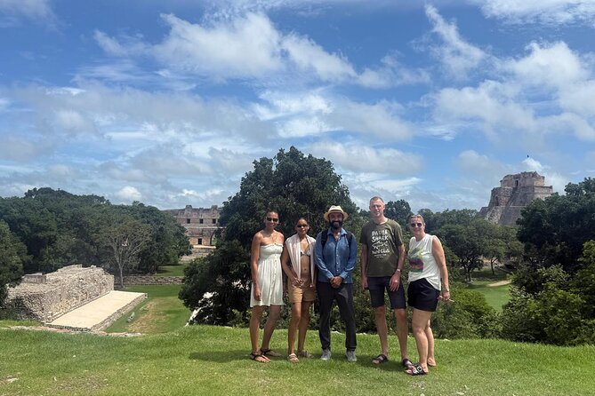 Uxmal, two Amazing Cenotes & Local Food Tour from Mérida - A real Yucatecan lunch in Muna