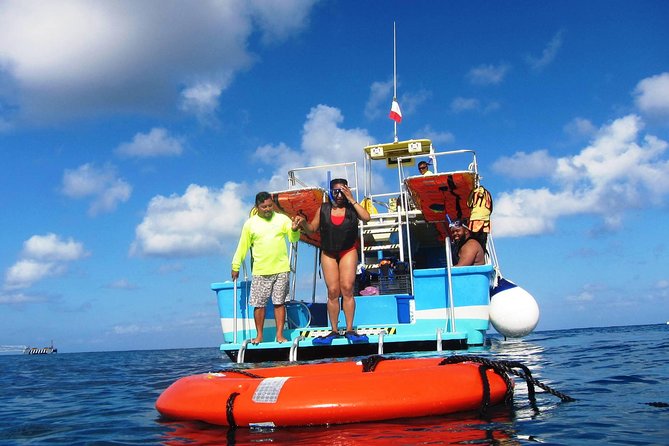VIP Private Glass Bottom Boat and Snorkeling, 3 Reefs in Cozumel - Private does not always mean tiny