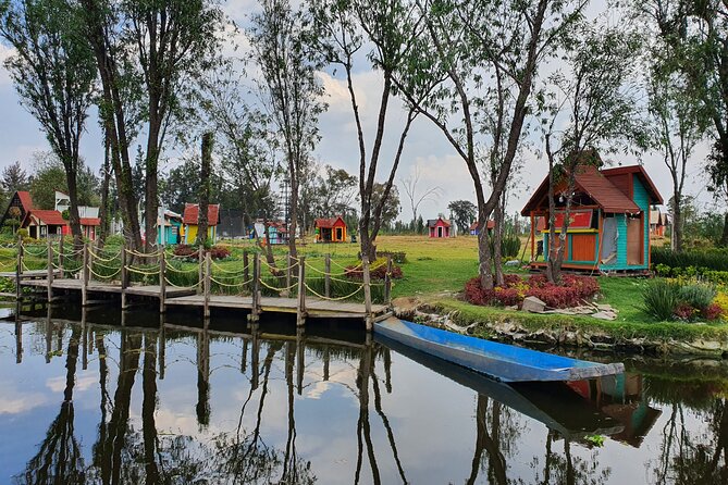 Xochimilco Barco Fiesta Tentacion 18+ with Open Bar and Tacos - Should you book Barco Fiesta Tentación?