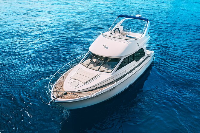 Yacht Meridian 40FT Best Private Rental in Cancun - Is This Really a Luxury Yacht?