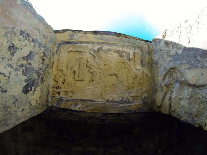 Yaxchilan & Bonampak Ruins and Lacandon Jungle from Palenque - Breakfast on the road